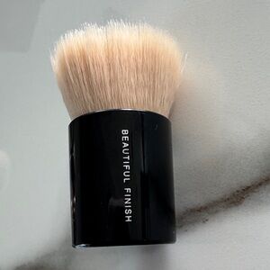 Bare minerals mini kabuki Brush